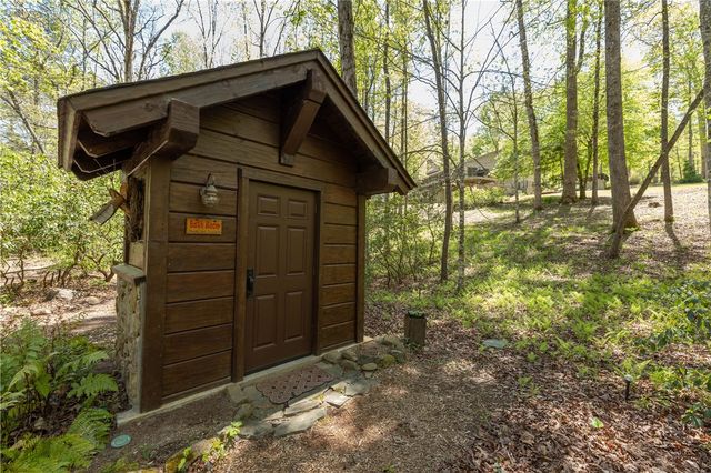 23 Quail Drive, Salem, SC 29676