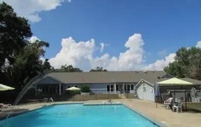 500 Lagoon Drive, Point Blank, TX 77364