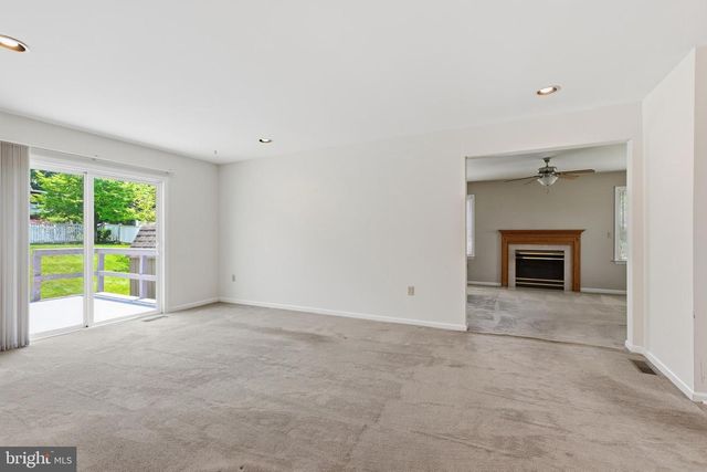 220 MELISSA DR, Easton, PA 18045
