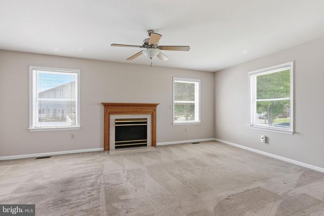 220 MELISSA DR, Easton, PA 18045