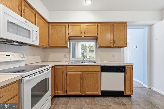 220 MELISSA DR, Easton, PA 18045