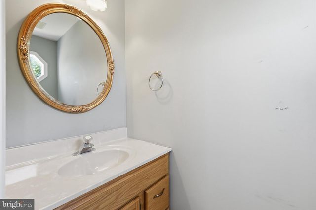 220 MELISSA DR, Easton, PA 18045