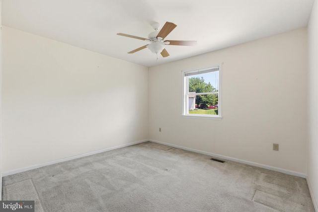 220 MELISSA DR, Easton, PA 18045