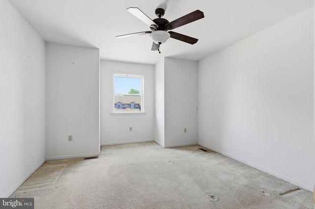 220 MELISSA DR, Easton, PA 18045