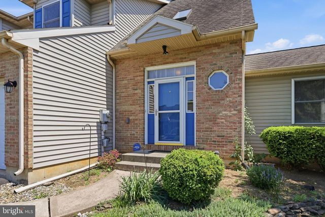 220 MELISSA DR, Easton, PA 18045