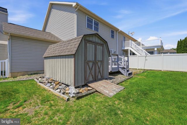 220 MELISSA DR, Easton, PA 18045