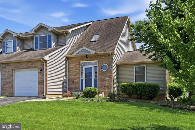 220 MELISSA DR, Easton, PA 18045