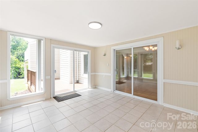 8410 Cricket Lake Drive, Charlotte, NC 28277