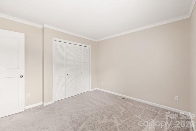 8410 Cricket Lake Drive, Charlotte, NC 28277
