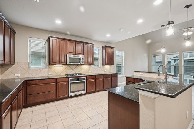 713 Kinghaven Drive, Little Elm, TX 75068