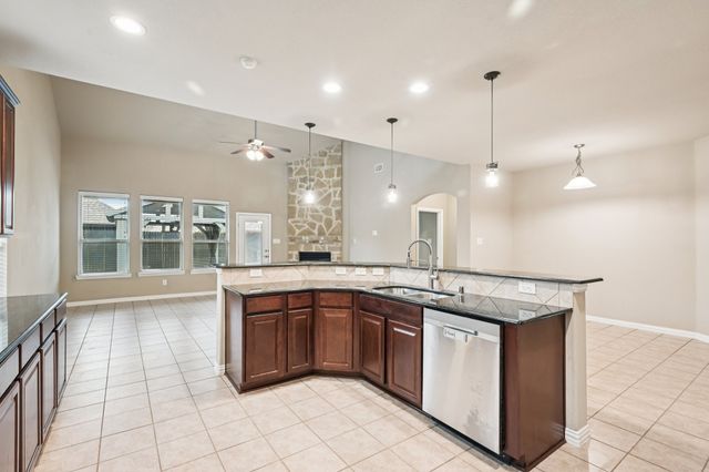 713 Kinghaven Drive, Little Elm, TX 75068