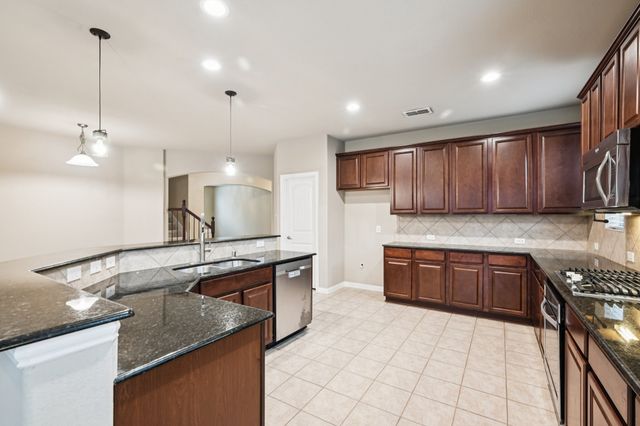 713 Kinghaven Drive, Little Elm, TX 75068