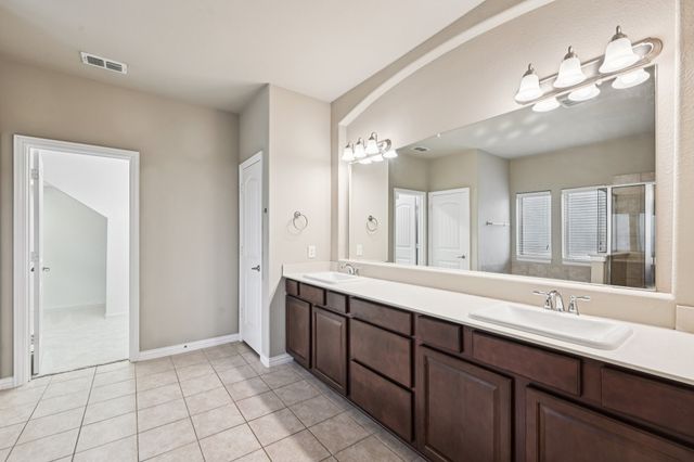 713 Kinghaven Drive, Little Elm, TX 75068