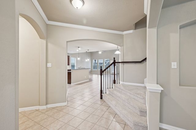 713 Kinghaven Drive, Little Elm, TX 75068