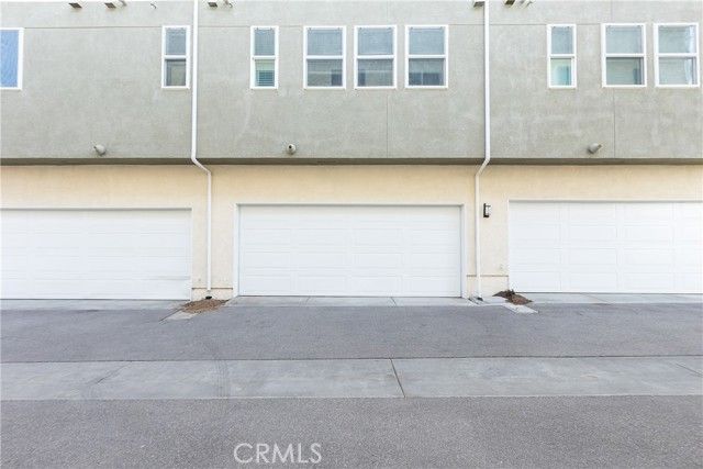 13219 Shaw Lane, Sylmar (los Angeles), CA 91342