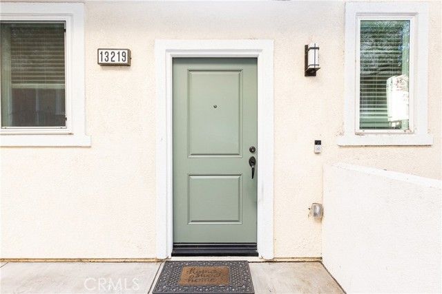 13219 Shaw Lane, Sylmar (los Angeles), CA 91342