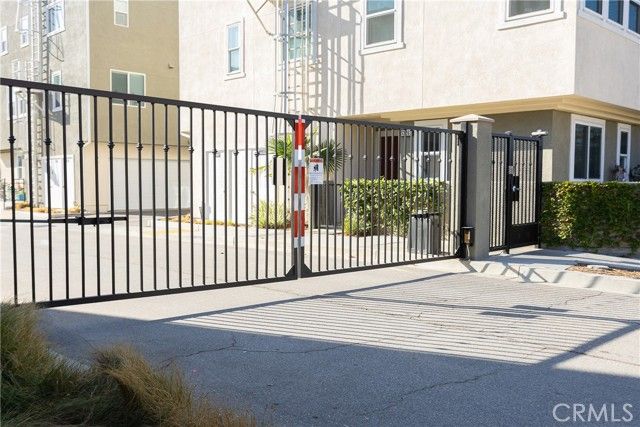 13219 Shaw Lane, Sylmar (los Angeles), CA 91342