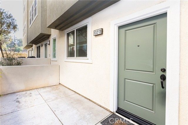 13219 Shaw Lane, Sylmar (los Angeles), CA 91342