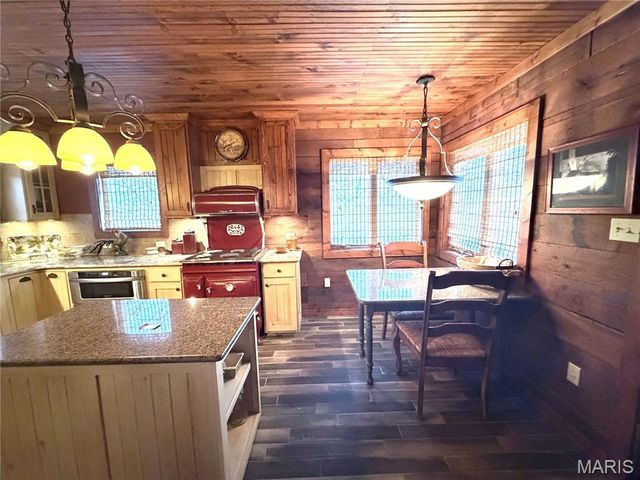 853 Twisted Cedar Drive, Beaufort, MO 63013