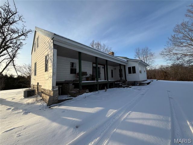 853 Twisted Cedar Drive, Beaufort, MO 63013