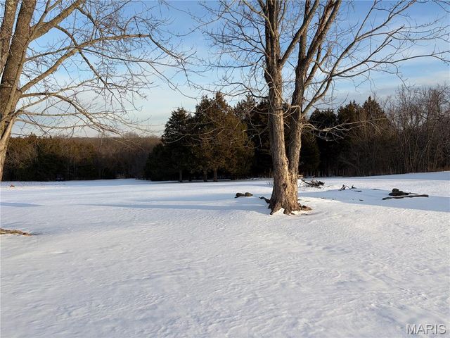 853 Twisted Cedar Drive, Beaufort, MO 63013