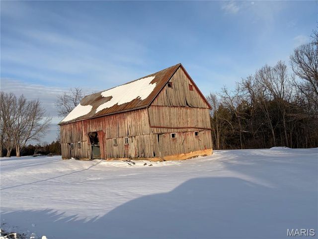 853 Twisted Cedar Drive, Beaufort, MO 63013