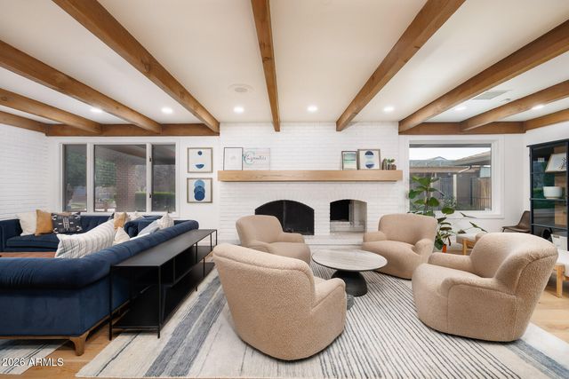 4041 E HERMOSA VISTA Drive, Mesa, AZ 85215