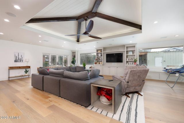 4041 E HERMOSA VISTA Drive, Mesa, AZ 85215