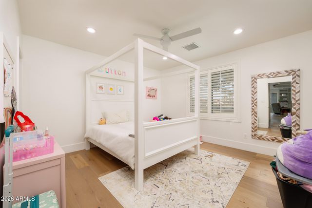 4041 E HERMOSA VISTA Drive, Mesa, AZ 85215