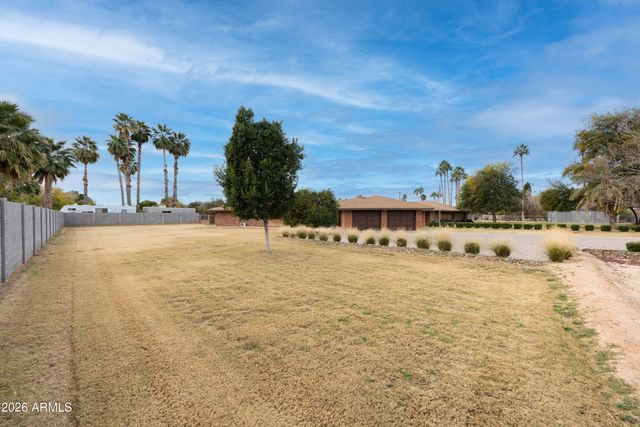 4041 E HERMOSA VISTA Drive, Mesa, AZ 85215