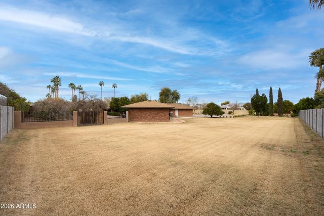 4041 E HERMOSA VISTA Drive, Mesa, AZ 85215