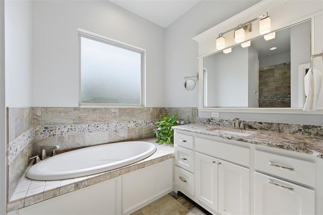 1308 Chain Bridge Court, Edmond, OK 73034