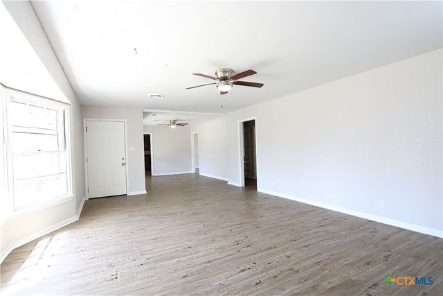 901 Duncan Avenue, Killeen, TX 76541