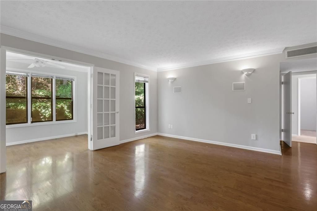 407 NE Summit North Drive NE 407, Atlanta, GA 30324