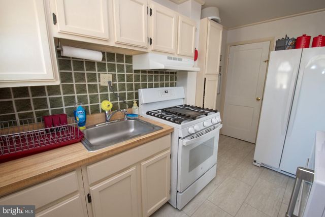 111 W RIDLEY AVE, Norwood, PA 19074