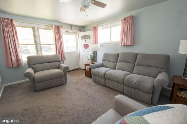 111 W RIDLEY AVE, Norwood, PA 19074