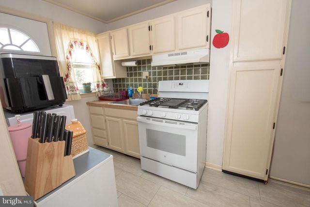 111 W RIDLEY AVE, Norwood, PA 19074