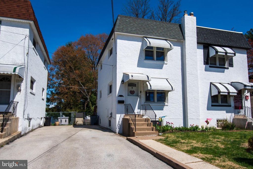 111 W RIDLEY AVE, Norwood, PA 19074