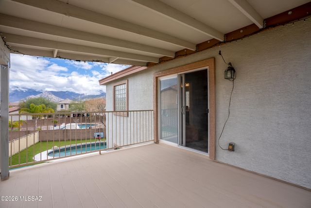 12878 N Desert Olive Drive, Oro Valley, AZ 85755