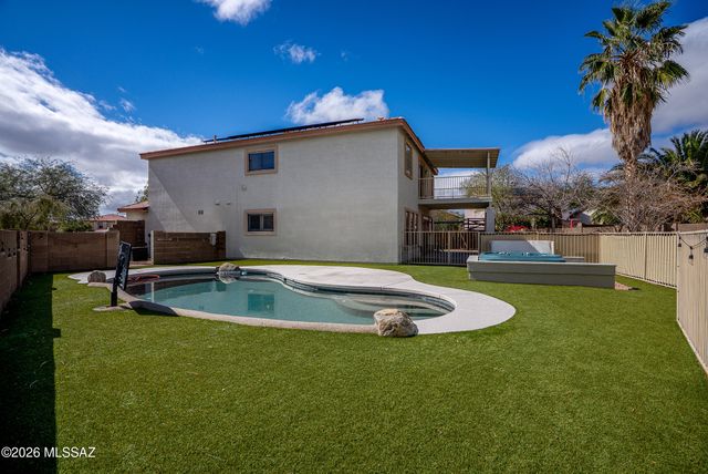 12878 N Desert Olive Drive, Oro Valley, AZ 85755