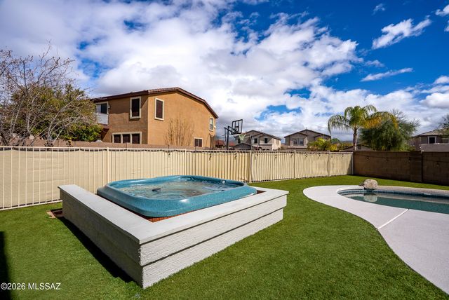 12878 N Desert Olive Drive, Oro Valley, AZ 85755