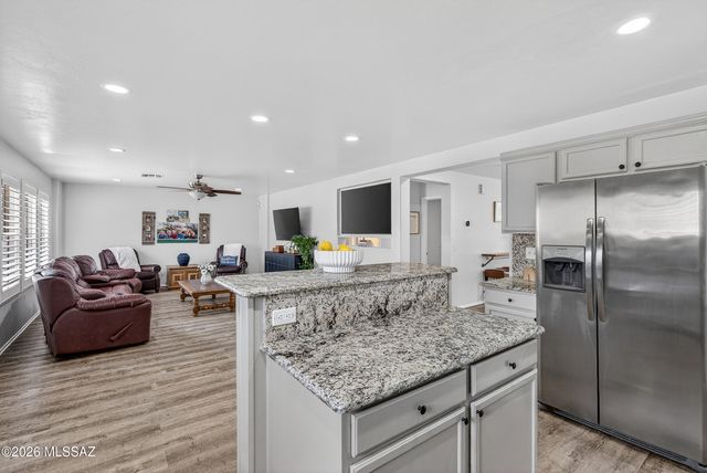 12878 N Desert Olive Drive, Oro Valley, AZ 85755