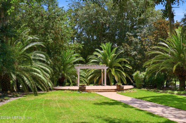 3581 OGLEBAY Drive, Green Cove Springs, FL 32043