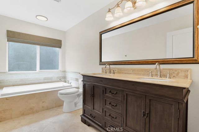 29624 Windsong, Agoura Hills, CA 91301