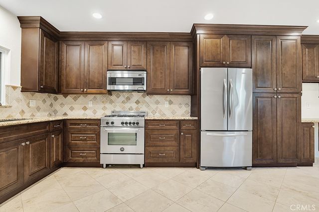 29624 Windsong, Agoura Hills, CA 91301