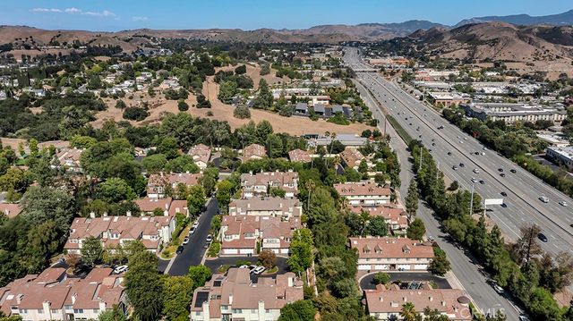 29624 Windsong, Agoura Hills, CA 91301