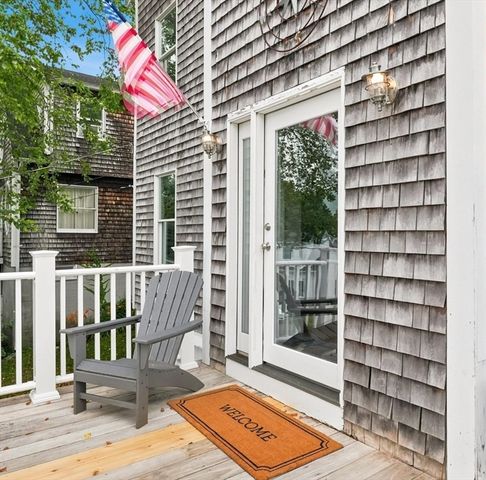 14 Willow Road, Marblehead, MA 01945