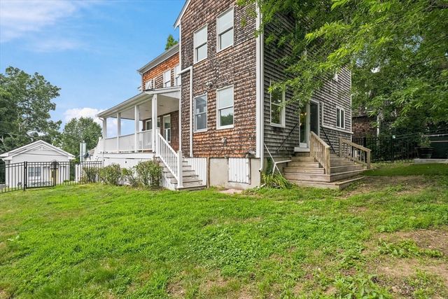 14 Willow Road, Marblehead, MA 01945