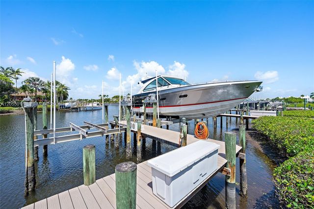 301 Captains Way 301, Jupiter, FL 33477