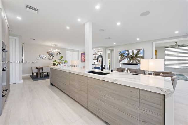 301 Captains Way 301, Jupiter, FL 33477